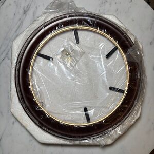 Decorative Plate Frame 8.5” Diameter